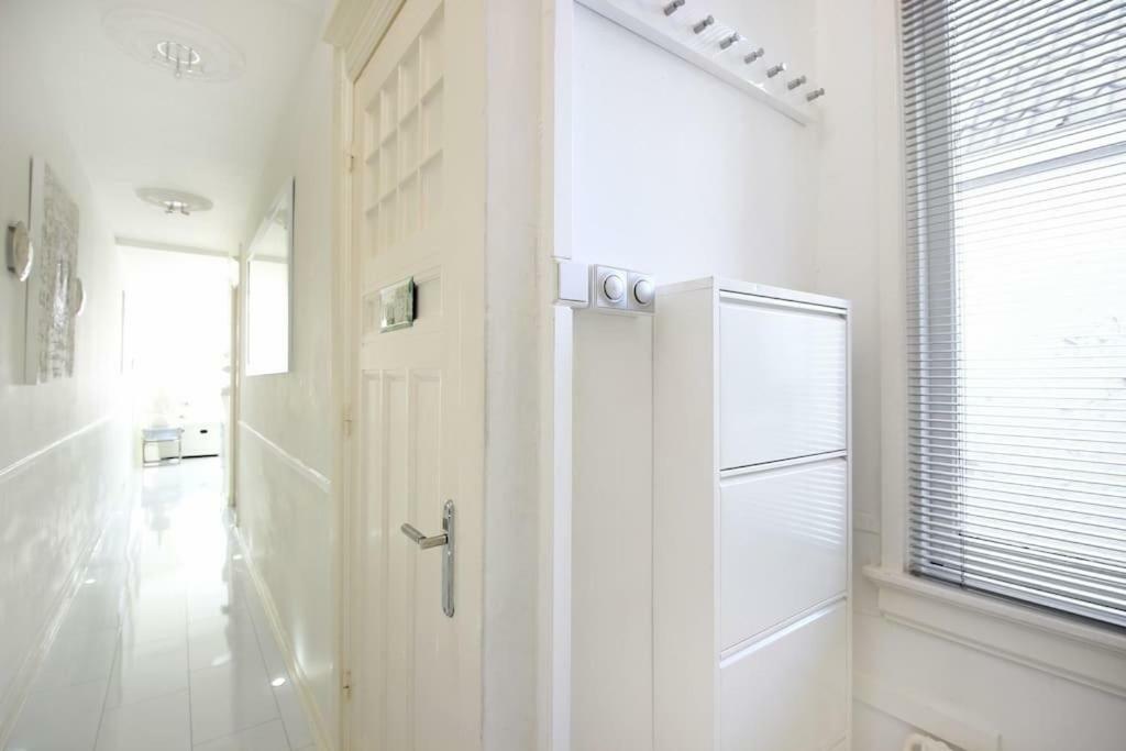 White Luxury Penthouse In City Centre Amsterdam Buitenkant foto
