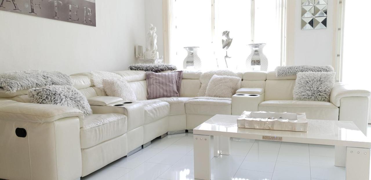 White Luxury Penthouse In City Centre Amsterdam Buitenkant foto
